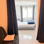 St Cyprien Maison Grand Terrasse Proche Holiday home *